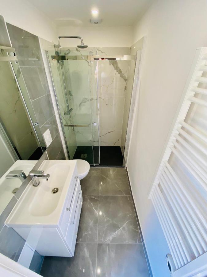 Lovely Renovated Studio Golden Square Pedestrian Nice Exteriör bild
